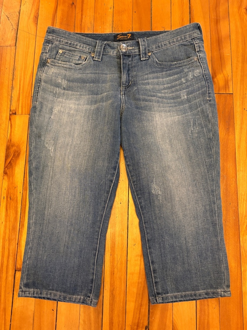 Seven7 Women's Washed Blue Cropped Jeans